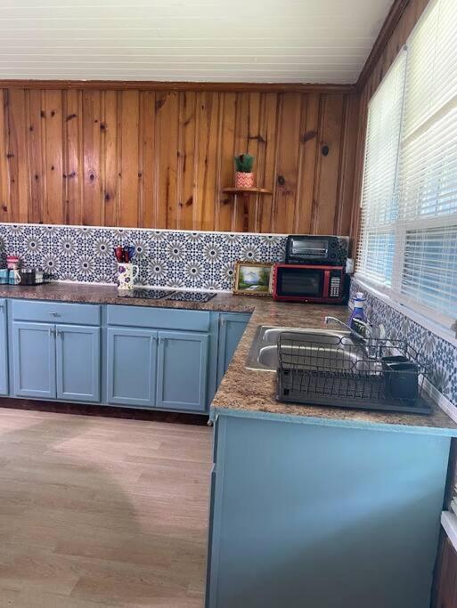 Cozy Home, King Bed, 3 Bedrooms,Close To Downtown Beaches Towncenter Джэксонвиль Экстерьер фото
