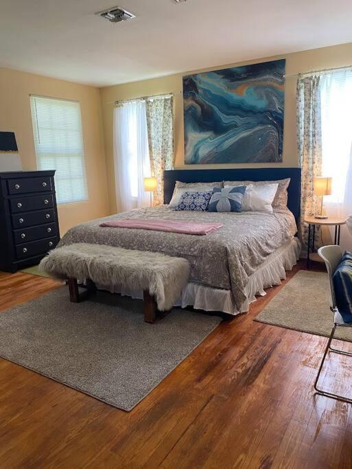 Cozy Home, King Bed, 3 Bedrooms,Close To Downtown Beaches Towncenter Джэксонвиль Экстерьер фото